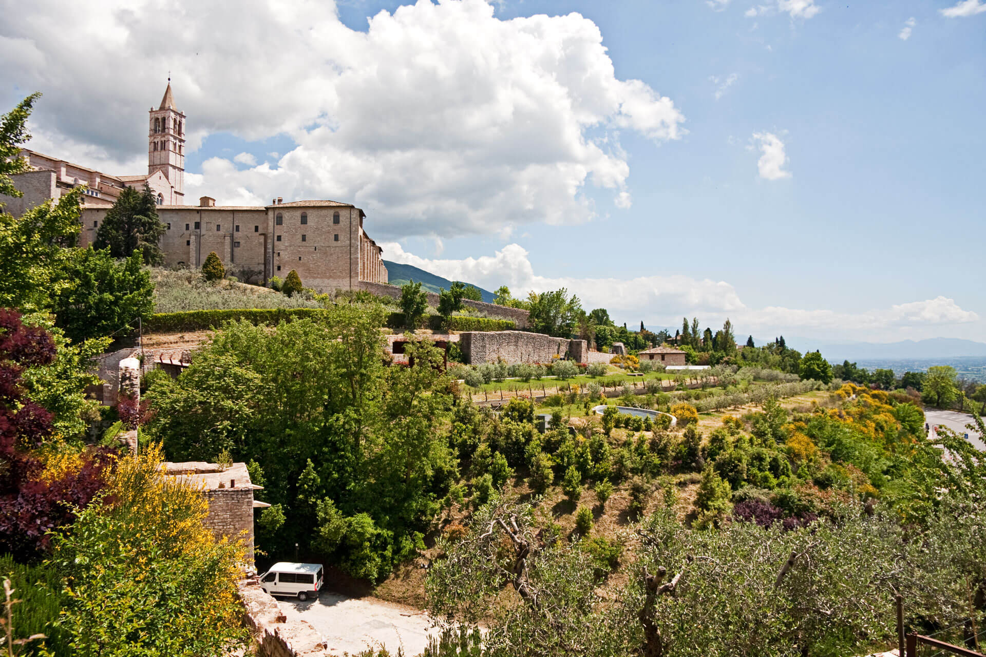 Parcheggio Mojano Assisi -Porta Lavagine Urbino - Nuovo P Manini 4