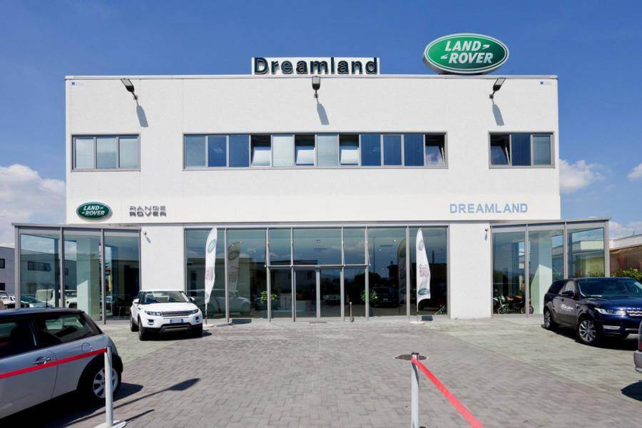 Dreamland Concessionaria Range Rover - Nuovo prefabbricato Industriale